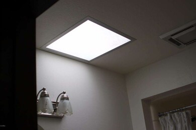 14217 N Thunderbird Blvd, Sun City, AZ 85351 - photo 5