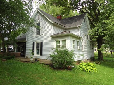 201 N First St, Harrodsburg, KY 40330 - photo 4