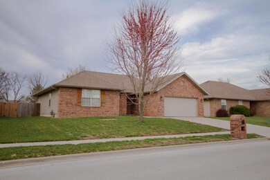 791 E Ozark Jubilee Dr, Nixa, MO 65714 - photo 2