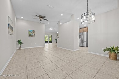 Living Dining Area