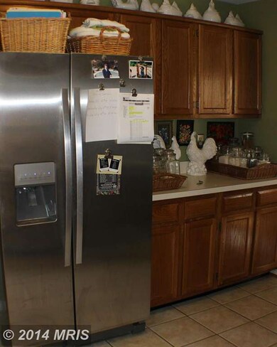 7507 Patterson Ct, Sykesville, MD 21784 - photo 6