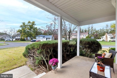 800 Hilltop Rd, Cinnaminson, NJ 08077 - photo 6