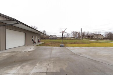 230 Stillwell Dr, Mount Washington, KY 40047 - photo 5