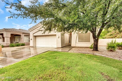 1310 N Salida del Sol-2