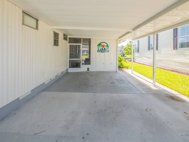 136 E Sterling Way, Leesburg, FL 34788 - photo 3