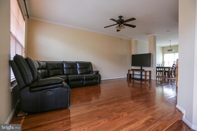 2549 James Monroe Cir, Herndon, VA 20171 - photo 6