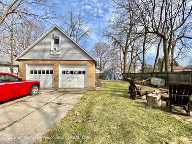 518 N Pine St, Lansing, MI 48933 - photo 4