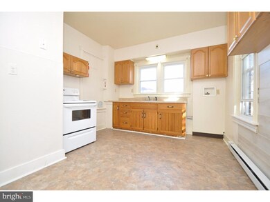 215 Washington St unit 1ST FL, Walnutport, PA 18088 - photo 7