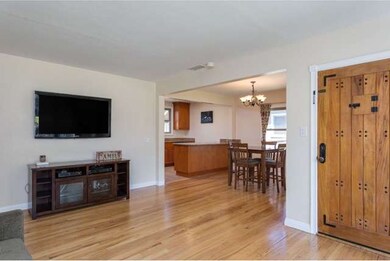 2919 Yearling St, Lakewood, CA 90712 - photo 5