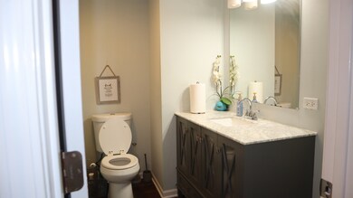 11836 S Hale Ave, Chicago, IL 60643 - photo 7