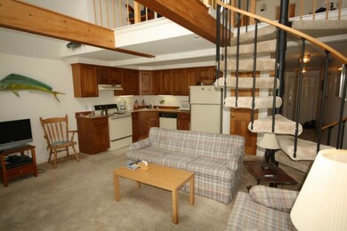 133 Atlantic Ave unit 62B, Boothbay Harbor, ME 04538 - photo 6