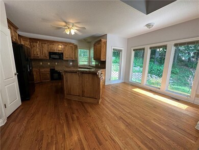 14726 W 50th St, Shawnee, KS 66216 - photo 6