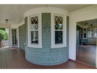 72 Massasoit Ave, Cranston, RI 02905 - photo 2