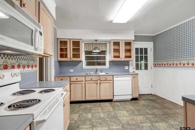 734 734 E Barbara, Tyler, TX 75701 - photo 5