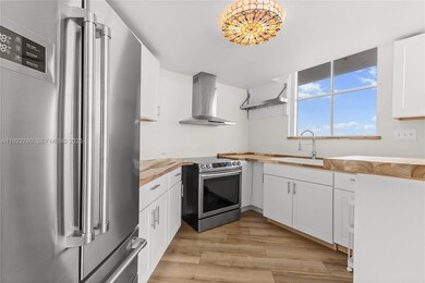 The Bridgewater unit 807, North Bay Village, FL 33141 - photo 6