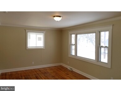 816 Maryland Ave, Woodbury, NJ 08096 - photo 2
