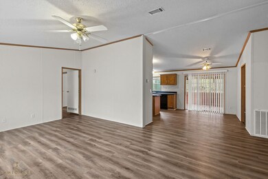 8413 Denny Dr, Shreveport, LA 71109 - photo 5