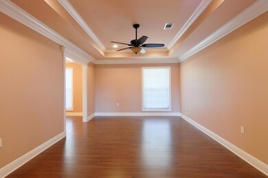 BEAUTIFUL LIVING RM WITH VAULTED CLG, TRIPLE CROWN