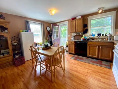 25 Academy St, Calais, ME 04619 - photo 4