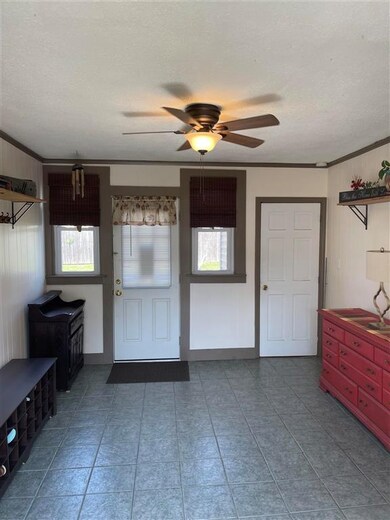 4 Almont St unit 82, Nashua, NH 03060 - photo 2