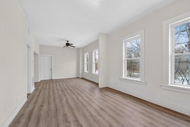 1227-1229 W Juneau Ave, Milwaukee, WI 53233 - photo 5