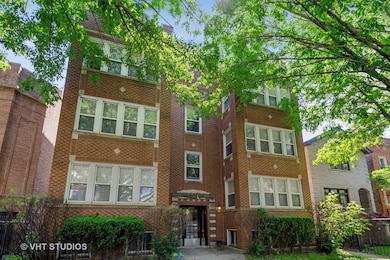 4915 N Hoyne Ave unit 2S, Chicago, IL 60625 - photo 2