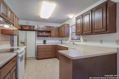 3920 Beckwood, San Antonio, TX 78259 - photo 5