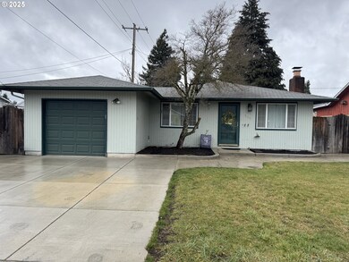 548 16th St, Springfield, OR 97477 - photo 2