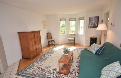 8 Baldwin Ln, Amherst, MA 01002 - photo 4