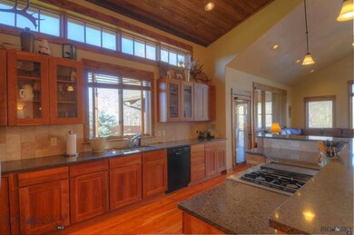 Open Kitchen