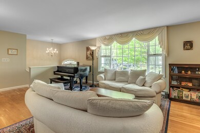24 Heritage Ln, Milton, MA 02186 - photo 7