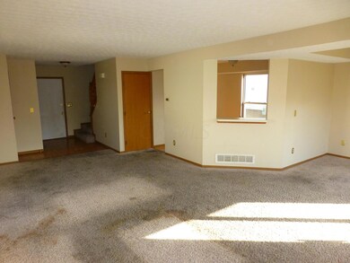 1167 Pinnacle Dr, Columbus, OH 43204 - photo 4