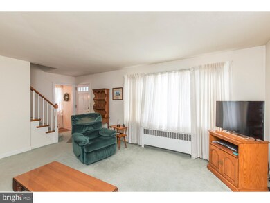 1204 Villanova Ave, Folsom, PA 19033 - photo 7