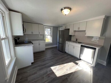 211 N Broad St unit 2nd Fl., Nazareth, PA 18064 - photo 2