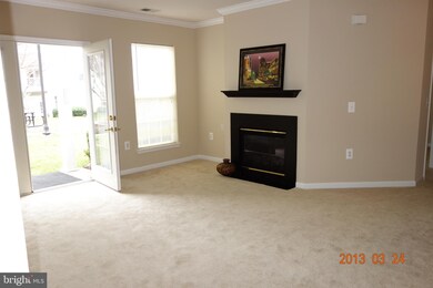 13101 Marcey Creek Rd, Herndon, VA 20171 - photo 4