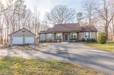 1610 Southmont Dr, Asheboro, NC 27205 - photo 6