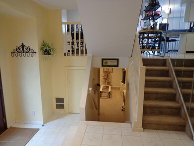 24 E Reading Ave, Staten Island, NY 10308 - photo 6