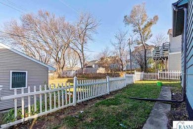 202 E Lewis St, Mankato, MN 56001 - photo 5