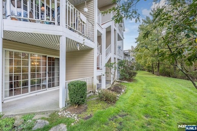 309 Linden St, Mahwah, NJ 07430 - photo 4