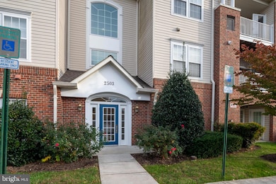 2503 Amber Orchard Ct W unit 302, Odenton, MD 21113 - photo 2
