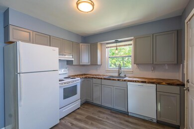 1484 E 24th Ave-14