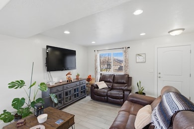 184 S Ranch Rd, Grantsville, UT 84029 - photo 3