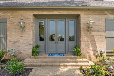 839 Colonial Dr, Tyler, TX 75701 - photo 4