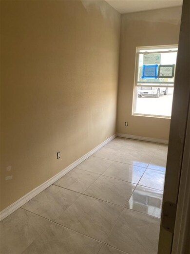 4119 Watusi Ct, Laredo, TX 78045 - photo 7