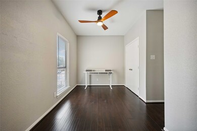 Utilize this flex space as a second bedroom, offic