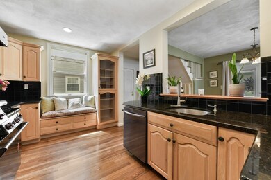 43 Endicott St, Salem, MA 01970 - photo 6