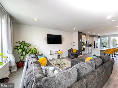 23425 Sugar Pine Ln, California, MD 20619 - photo 5