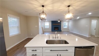 305 Camelot Dr, Statesville, NC 28625 - photo 7