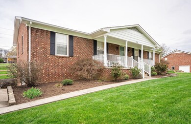 870 Springhill Ln, Frankfort, KY 40601 - photo 5