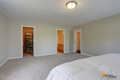 2867 S Avalon Cir unit 1, Wasilla, AK 99654 - photo 7